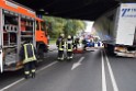 LKW blieb unter Bruecke haengen Koeln Ehrenfeld Innere Kanalstr Hornstr P010